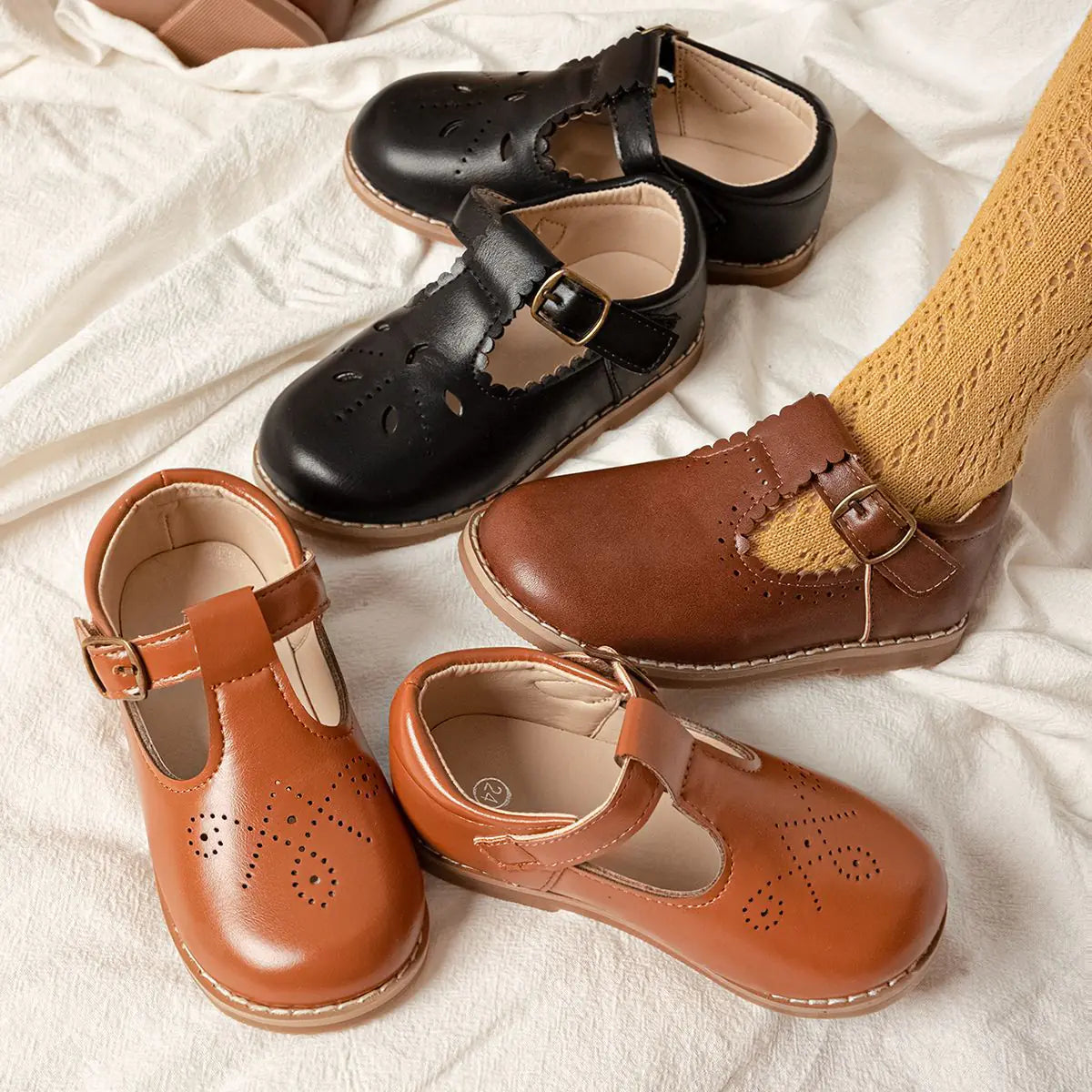Girls Vintage Brogue Mary Jane Flat Dress Shoes