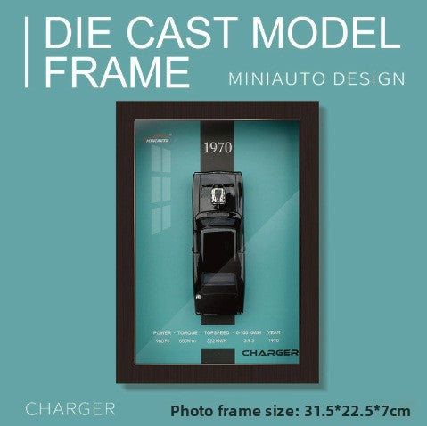 Three-dimensional photo frame hanging picture alloy car model